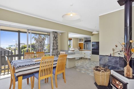 Photo of property in 1012b Papamoa Beach Road, Papamoa Beach, Papamoa, 3118