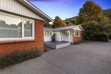 Photo of property in 105 Bowenvale Avenue, Cashmere, Christchurch, 8022