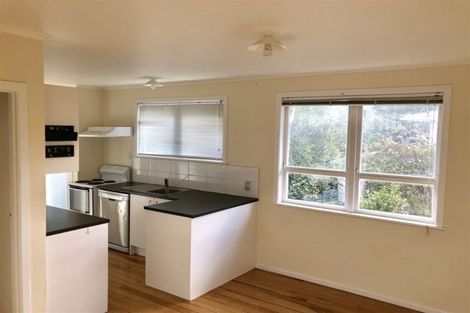 Photo of property in 594 Glenfield Road, Bayview, Auckland, 0629