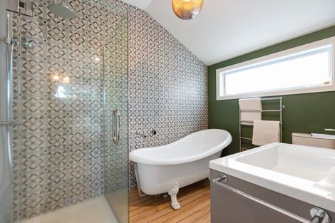 Photo of property in 194 Edgecumbe Road, Tauranga South, Tauranga, 3112