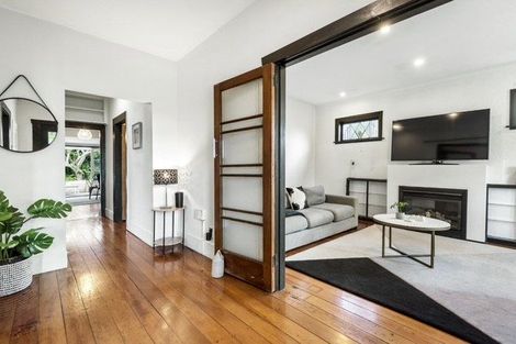 Photo of property in 118a Williamson Avenue, Grey Lynn, Auckland, 1021