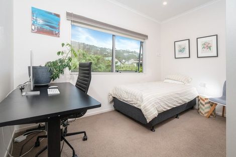 Photo of property in 2/123 The Parade, Island Bay, Wellington, 6023