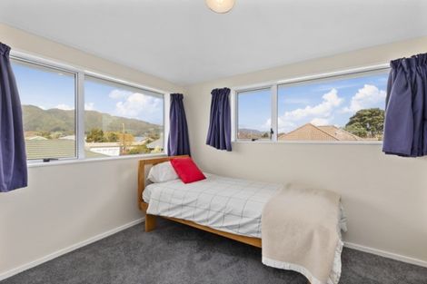 Photo of property in 13 Whites Line West, Woburn, Lower Hutt, 5010
