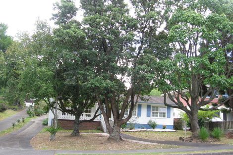 Photo of property in 25 Park Hill Road, Birkenhead, Auckland, 0626