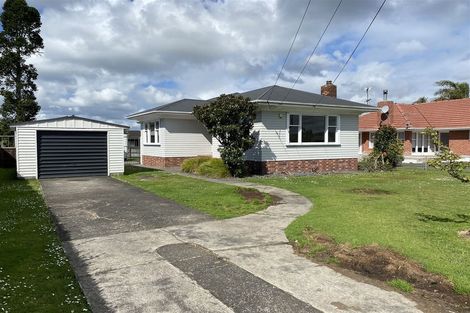 Photo of property in 2 Rogers Road, Manurewa, Auckland, 2102