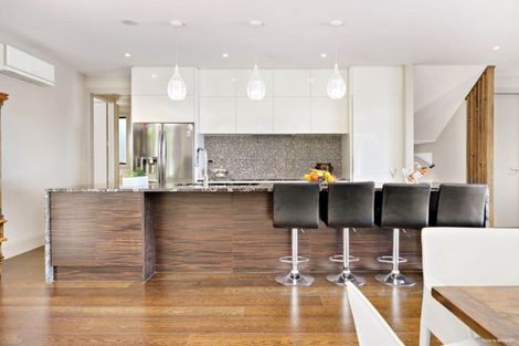 Photo of property in 126b Paritai Drive, Orakei, Auckland, 1071