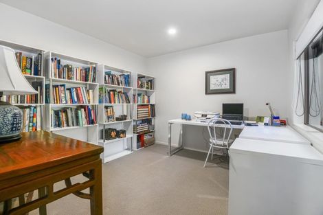 Photo of property in 117b Kawaha Point Road, Kawaha Point, Rotorua, 3010