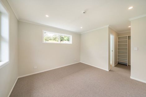 Photo of property in 70b Heretaunga Square, Silverstream, Upper Hutt, 5019