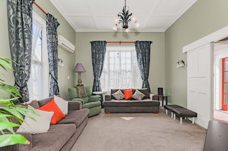 Photo of property in 5 Seddon Street, Te Aroha, 3320