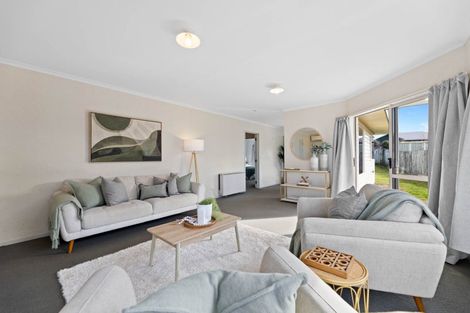 Photo of property in 2/15 The Grove, Nukuhau, Taupo, 3330