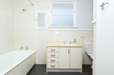 Photo of property in 423 Oringi Road, Dannevirke, 4972