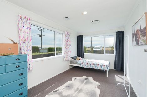 Photo of property in 79 Gerrard Road, Winton, 9783