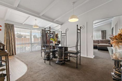 Photo of property in 24 Tawhara Place, Edgecumbe, 3120