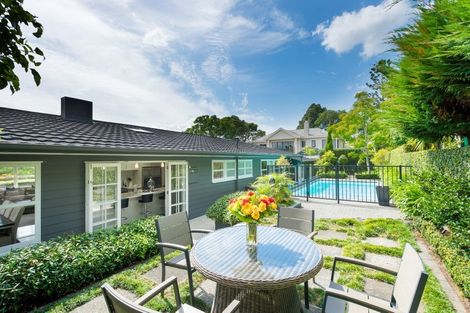 Photo of property in 30 Lake View Road, Takapuna, Auckland, 0622