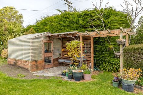 Photo of property in 229 Waihao Back Road, Waimate, 7979