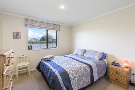 Photo of property in 11 Muncaster Road, Snells Beach, 0920