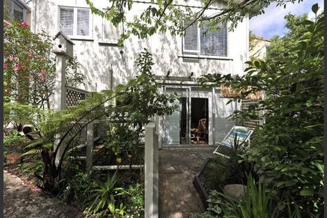 Photo of property in 50a Standen Street, Karori, Wellington, 6012