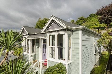 Photo of property in 11 Devon Street, Aro Valley, Wellington, 6021