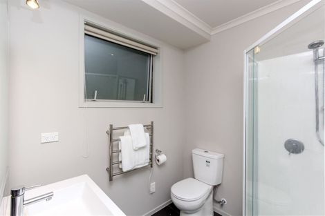 Photo of property in 396 Mangorei Road, Highlands Park, New Plymouth, 4312