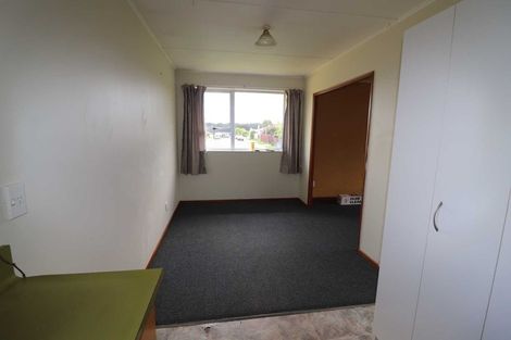 Photo of property in 15 Argyle Street, Kew, Invercargill, 9812