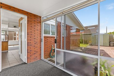 Photo of property in 1/214 Coronation Avenue, Welbourn, New Plymouth, 4310