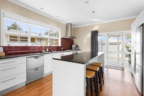 Photo of property in 313 Frimley Avenue, Frimley, Hastings, 4120