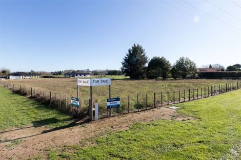 Photo of property in 2/1 Lowe Road, Rukuhia, Hamilton, 3282