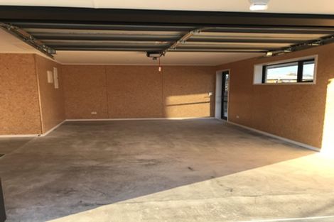 Photo of property in 30a Queenwood Road, Levin, 5510