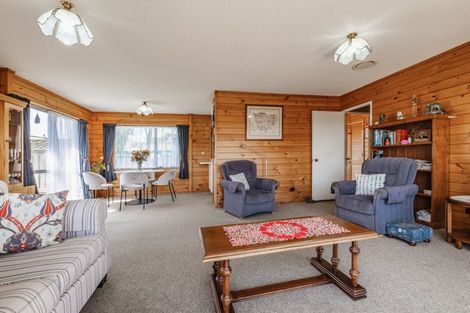 Photo of property in 26 Marchant Place, Westown, New Plymouth, 4310