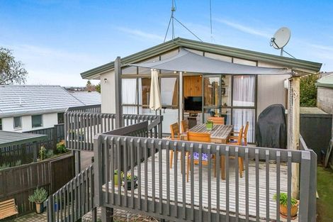 Photo of property in 14 Vincent Place, Dinsdale, Hamilton, 3204