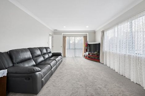 Photo of property in 60 Millen Avenue, Pakuranga, Auckland, 2010