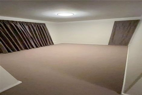 Photo of property in 10 Vincent Lane, Hobsonville, Auckland, 0616