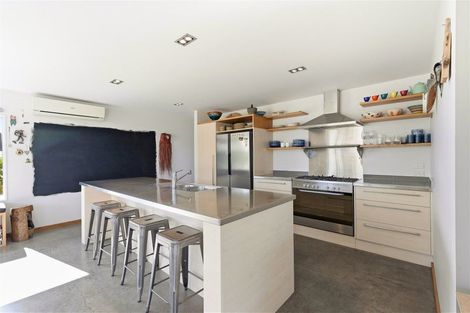 Photo of property in 6 Te Aroha Place, Mapua, 7005