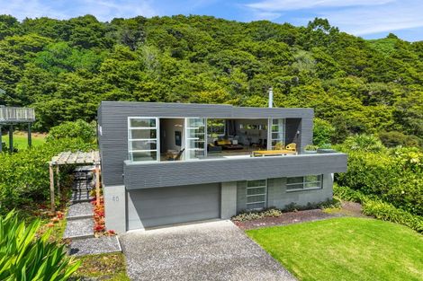Photo of property in 48 Hector Lang Drive, Langs Beach, Waipu, 0582