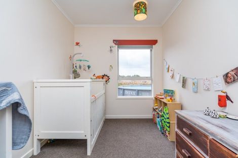 Photo of property in 143 Rangiora Road, Kaiwaka, 0573