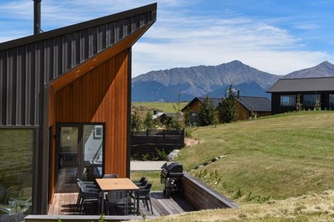 Photo of property in 96 Jacks Point Rise, Jacks Point, Queenstown, 9371