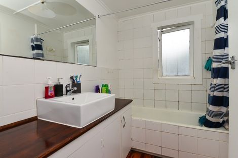 Photo of property in 3 Marshall Street, Fairfield, Hamilton, 3214