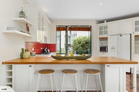 Photo of property in 2 Parnell Road, Parnell, Auckland, 1052