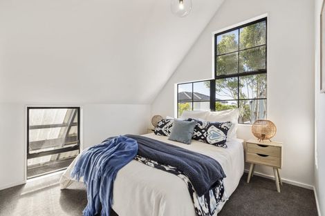 Photo of property in 1/78 Browns Bay Road, Rothesay Bay, Auckland, 0630