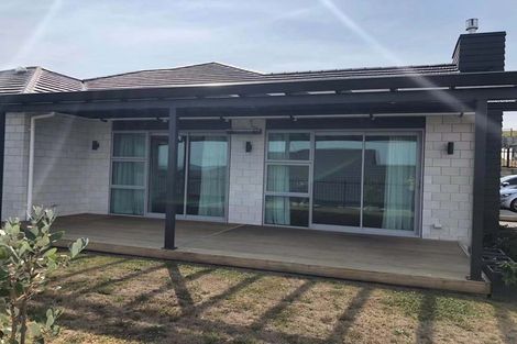 Photo of property in 11 Dulverton Rise, Flagstaff, Hamilton, 3210