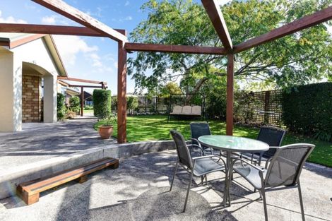 Photo of property in 1 Limousin Place, Grandview Heights, Hamilton, 3200