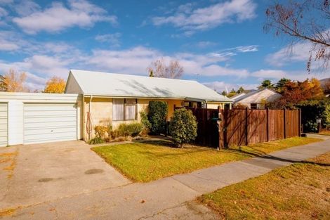 Photo of property in 20 Syndic Street, Cromwell, 9310