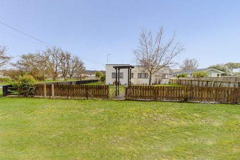 Photo of property in 12 Bell Street, Otane, 4202