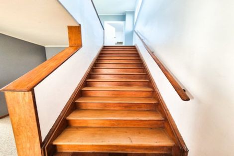 Photo of property in 35 Ross Crescent, Fairfield, Hamilton, 3214