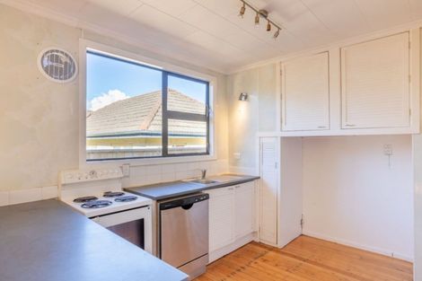 Photo of property in 17 Tui Road, Raumati Beach, Paraparaumu, 5032