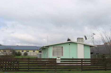 Photo of property in 22 Riverton Road, Mount Maunganui, 3116