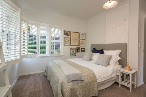 Photo of property in 10 Harbour View Terrace, Cass Bay, Lyttelton, 8082