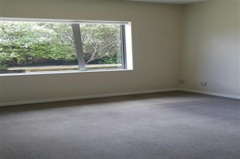 Photo of property in 108 Simpson Road, Henderson Valley, Auckland, 0614