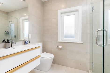 Photo of property in 33 Clifford Avenue, Merivale, Christchurch, 8014