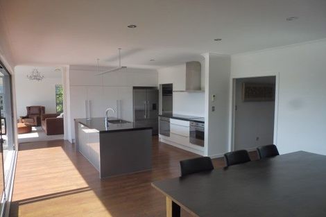 Photo of property in 25 Amokura Crescent, Flagstaff, Hamilton, 3210